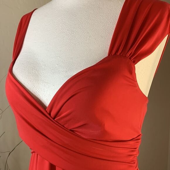 𝅺HALE Bob Red dress. Crisscross front. Ties in back. Low open back. Size small - Picture 3 of 13